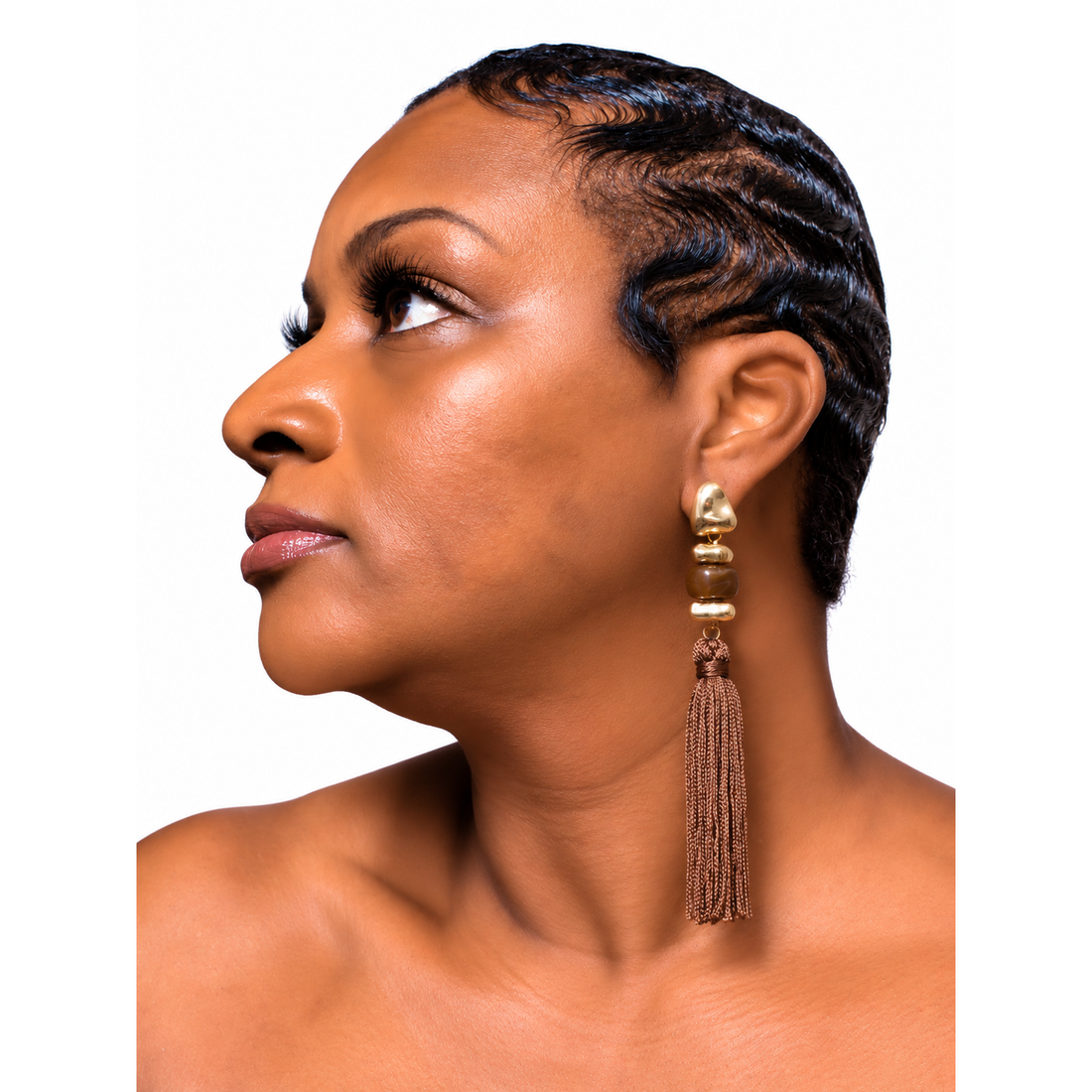 White Smoke Tassel Earring (Brown)